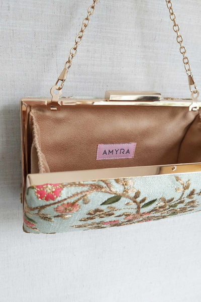 AMYRA Floral creeper box clutch - Mint