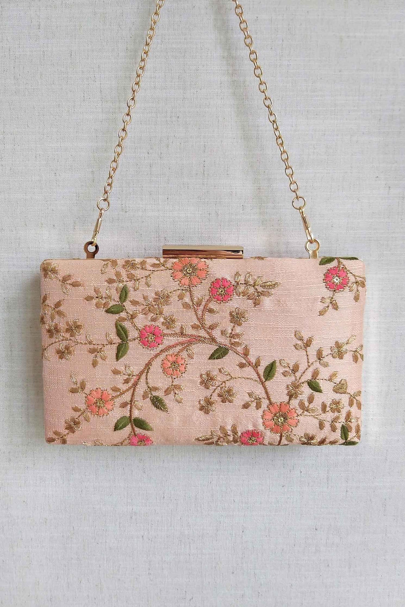 AMYRA Floral creeper box clutch - Peach