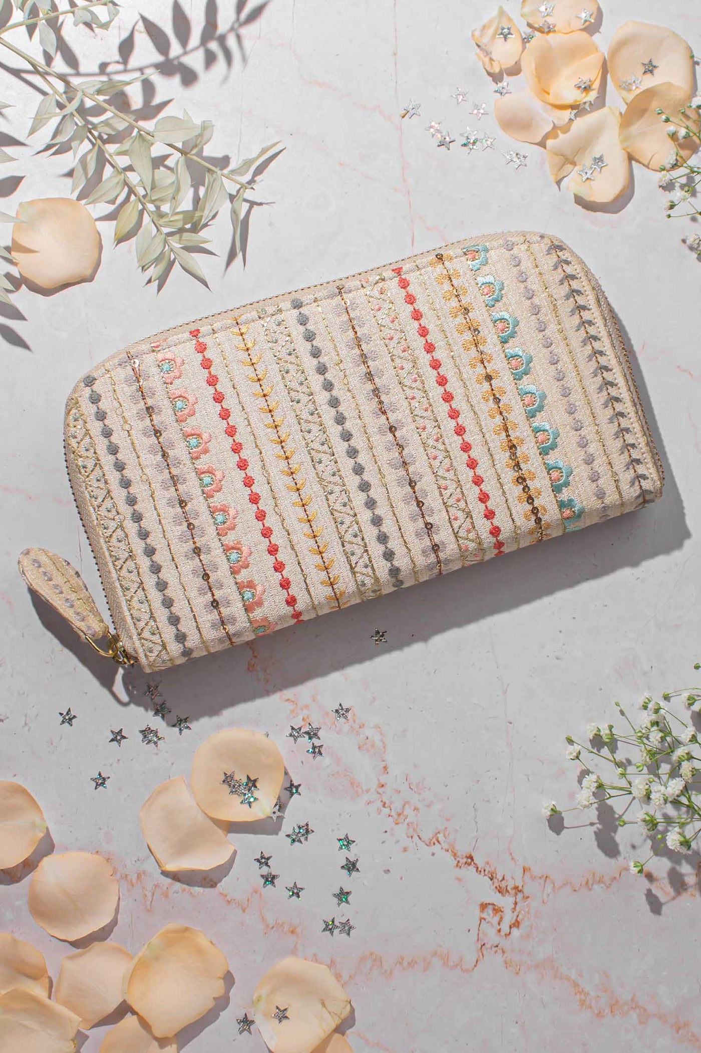 AMYRA Linea Embroidered Wallet - Cream