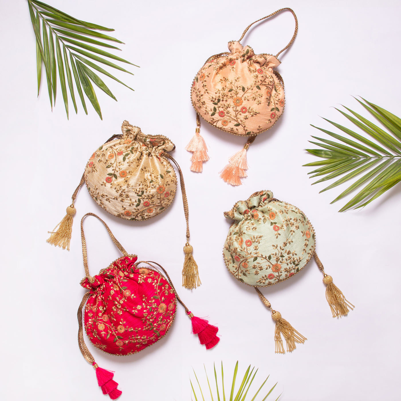Looking for Indian Wedding Favors to give your guests? – Exclusive wedding favors by AMYRA