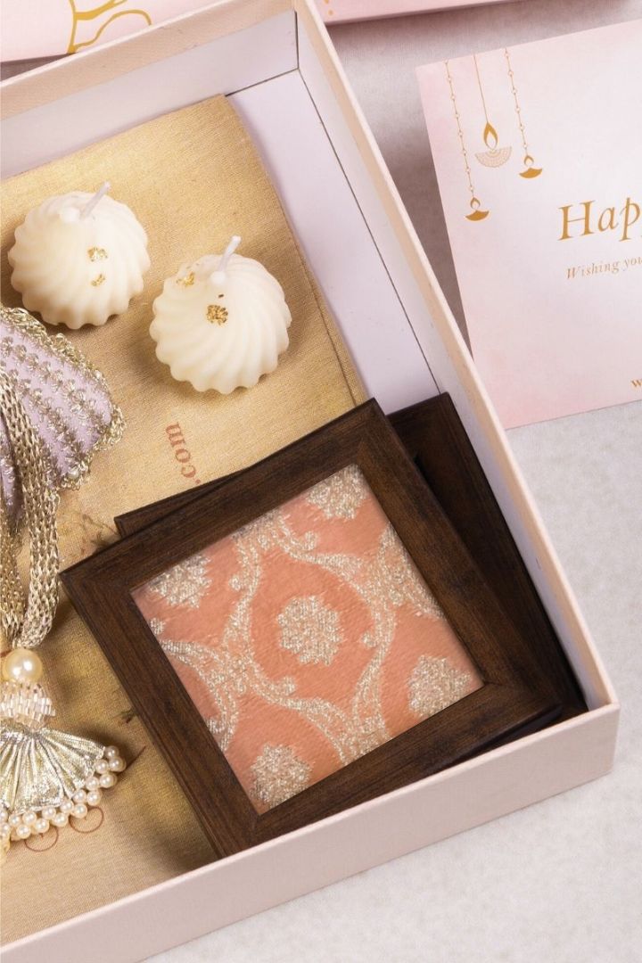 Diwali Hamper - Tara light lilac potli - Home and Candle Box