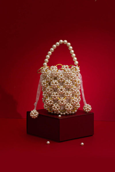 Leila Offwhite Pearl Ring Bucket Bag