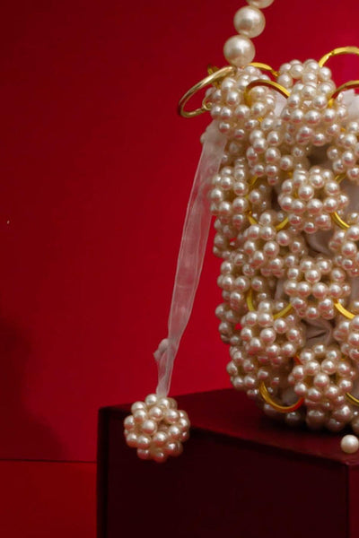 Leila Offwhite Pearl Ring Bucket Bag