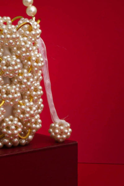 Leila Offwhite Pearl Ring Bucket Bag