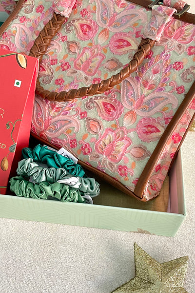 Christmas Hamper - Wild Bloom Handbag - Gourmet & Accessory Box
