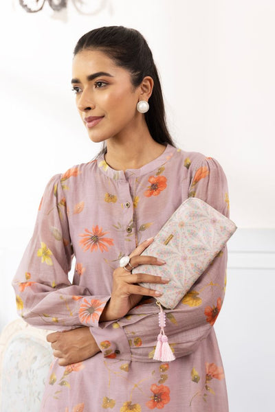 Nyraa Embroidered Wallet - off-white