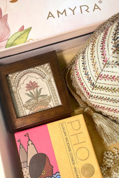 Gift hamper - Fiza embroidered potli - Home & Aroma box