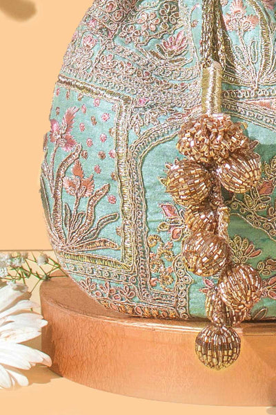 AMYRA Amer turquoise potli