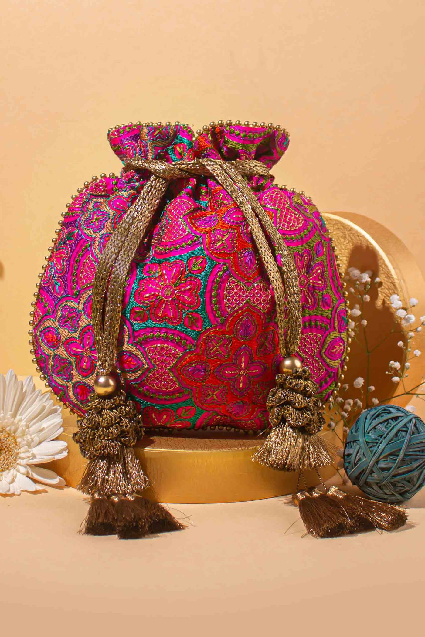 Buy Amyra Sequin Embroidered Potli Bag Online at Best Price | Distacart