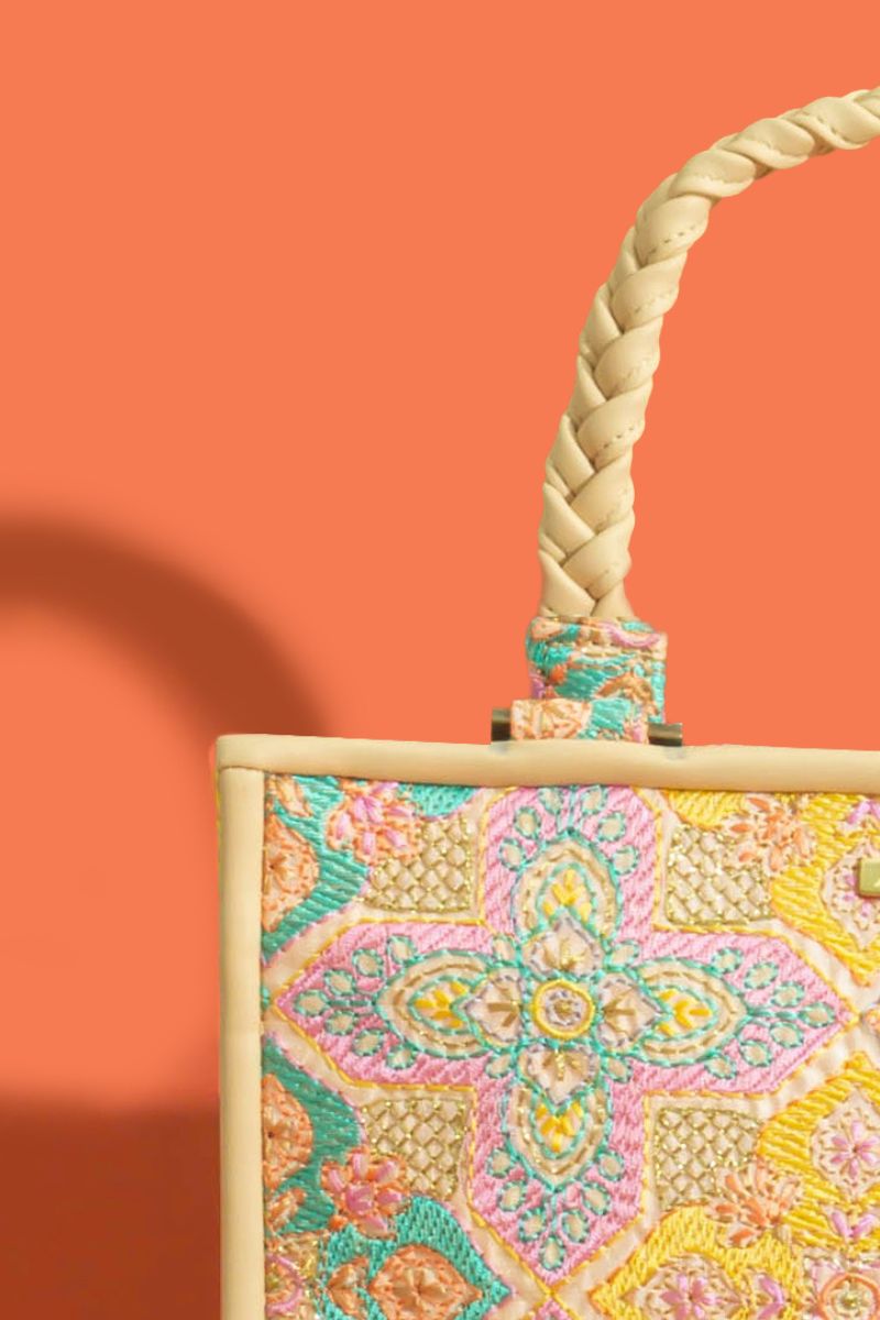 Amna thread embroidered Handbag - Pastel Pink