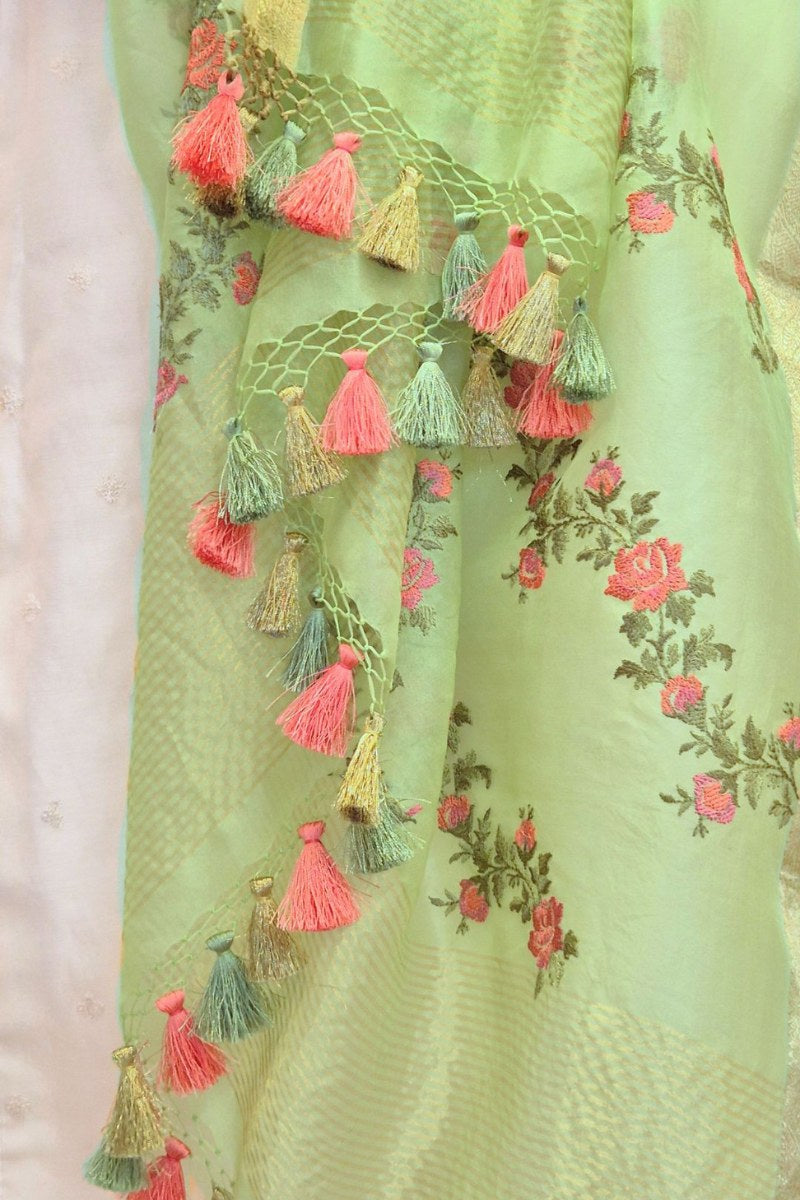 Aroha Floral Thread Embroidered Tasseled Dupatta - Green