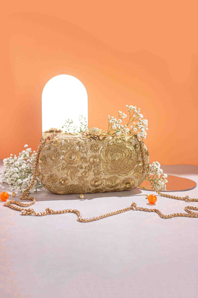 AMYRA Aurelia Capsule Clutch