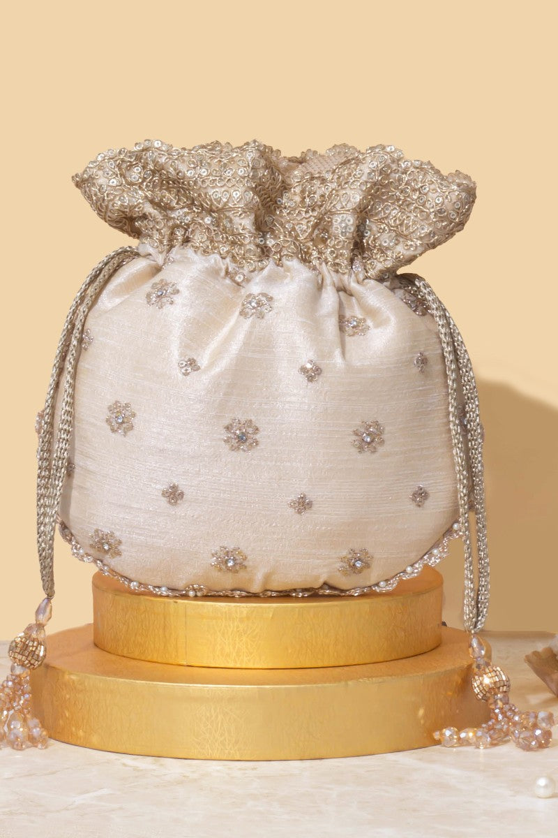 Azai Set of 10 embroidered wedding favor potli