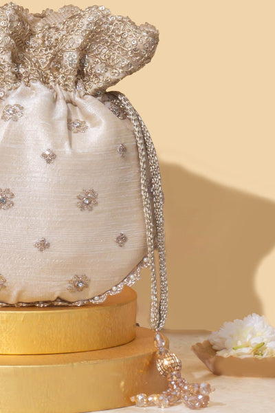 Azai Set of 10 embroidered wedding favor potli
