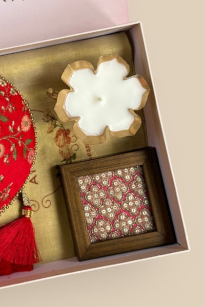 Diwali Gift Hamper - Floral Creeper Red potli - Home & Candle Box
