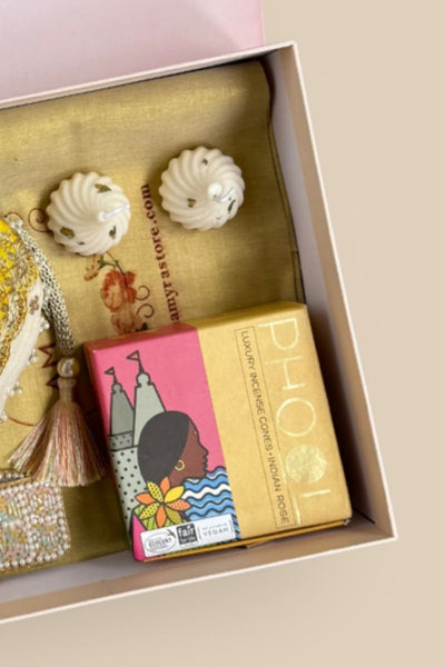 Diwali Gift Hamper - Vibha potli - Fragrance & Candle Box