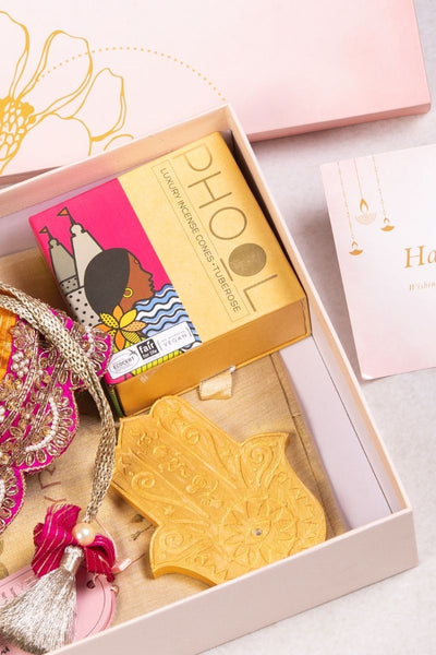Gift Hamper - Tari Mustard potli - Home and Aroma Box