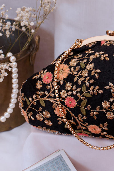 Floral Creeper Vintage Purse - Black