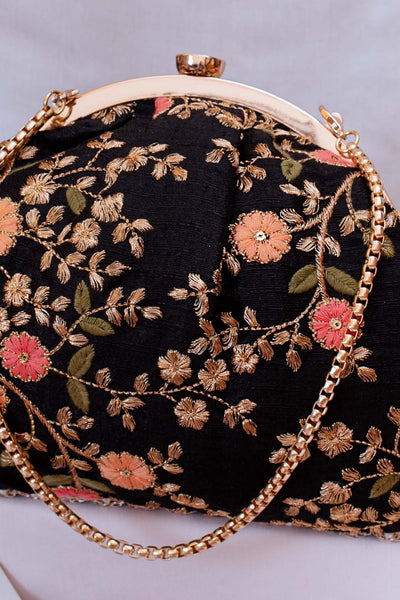 Floral creeper vintage purse - Black