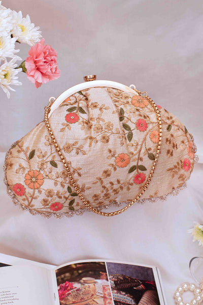 AMYRA Floral creeper vintage purse - Cream