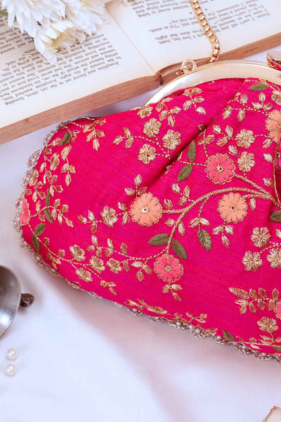 Floral creeper vintage purse - Pink