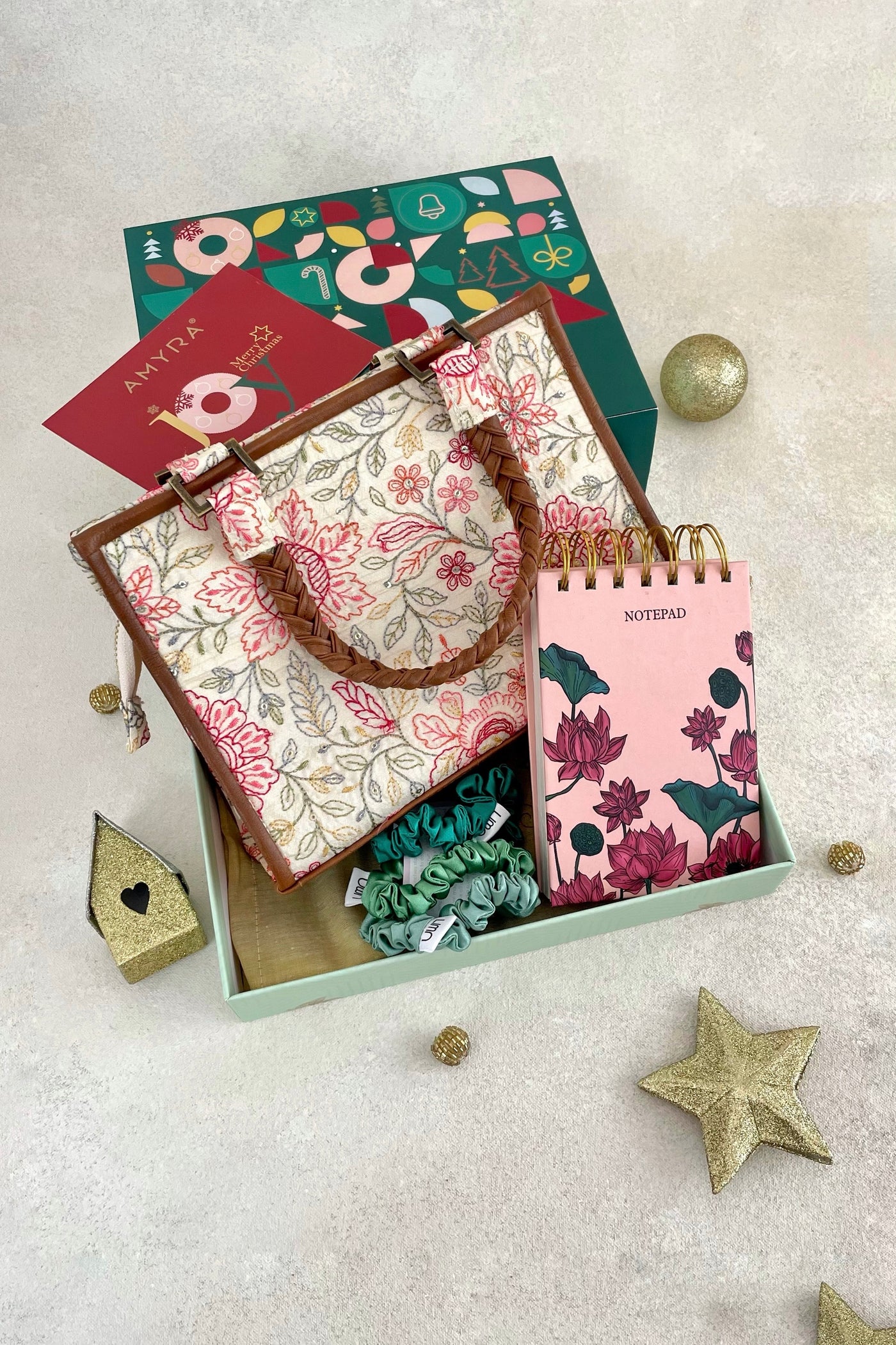 AMYRA Christmas Hamper - Ivy Floral Handbag - Self-Care & Accessory Box