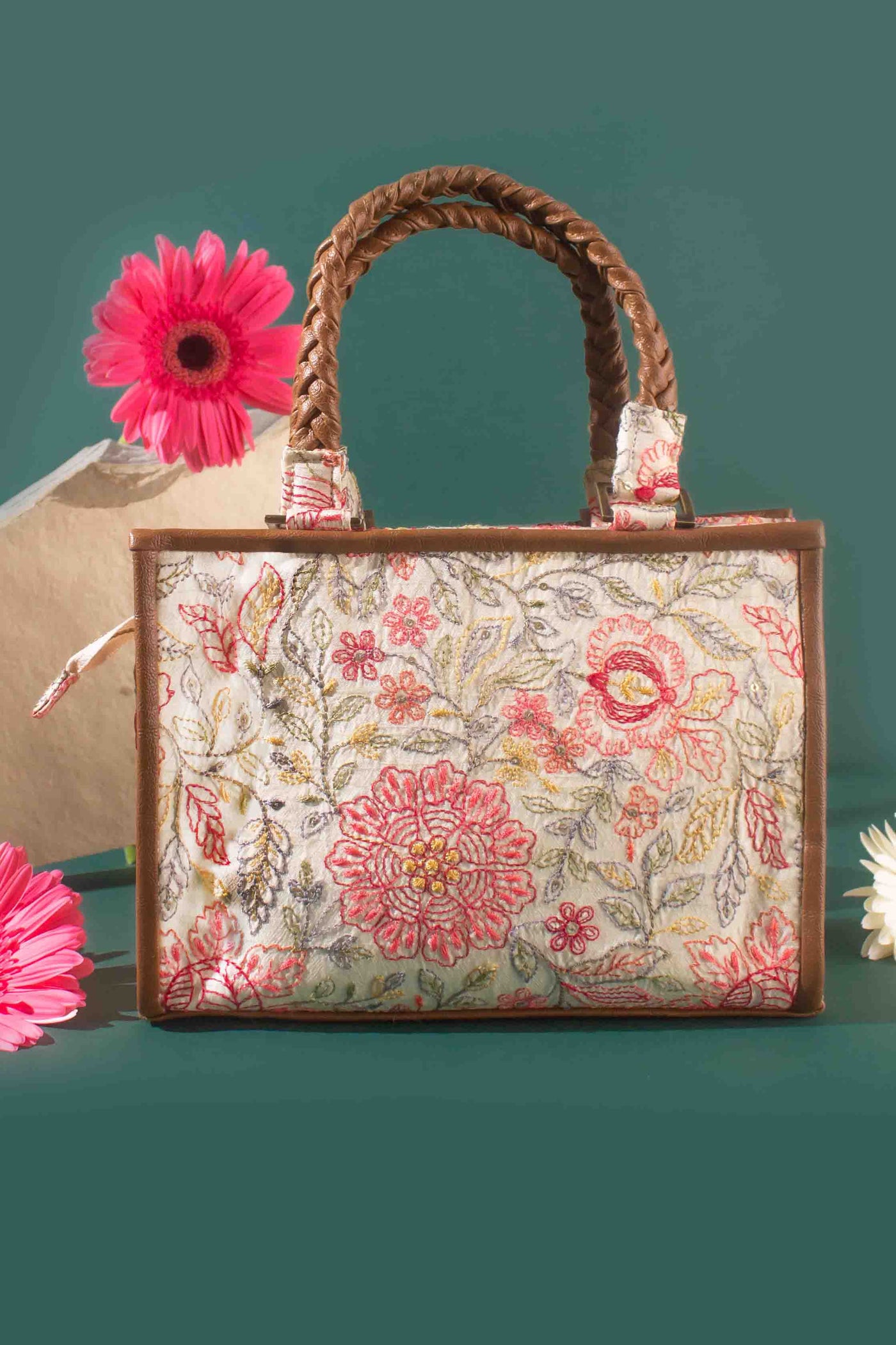 Top embroidered handbags websites in India