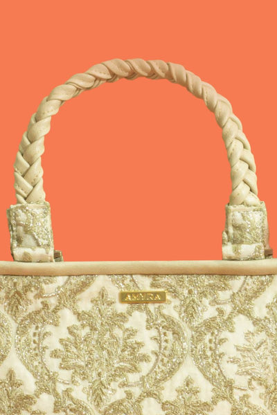 Jaali Embroidered Handbag - Mint