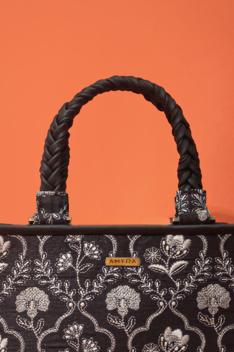 AMYRA - Jharokha Embroidered Handbag - Black