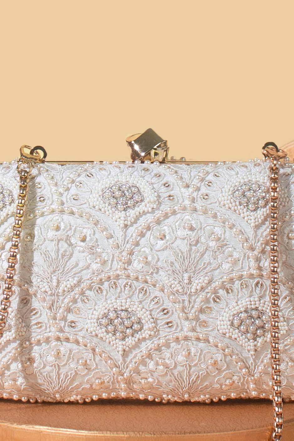 Amyra_Luna pearl box clutch