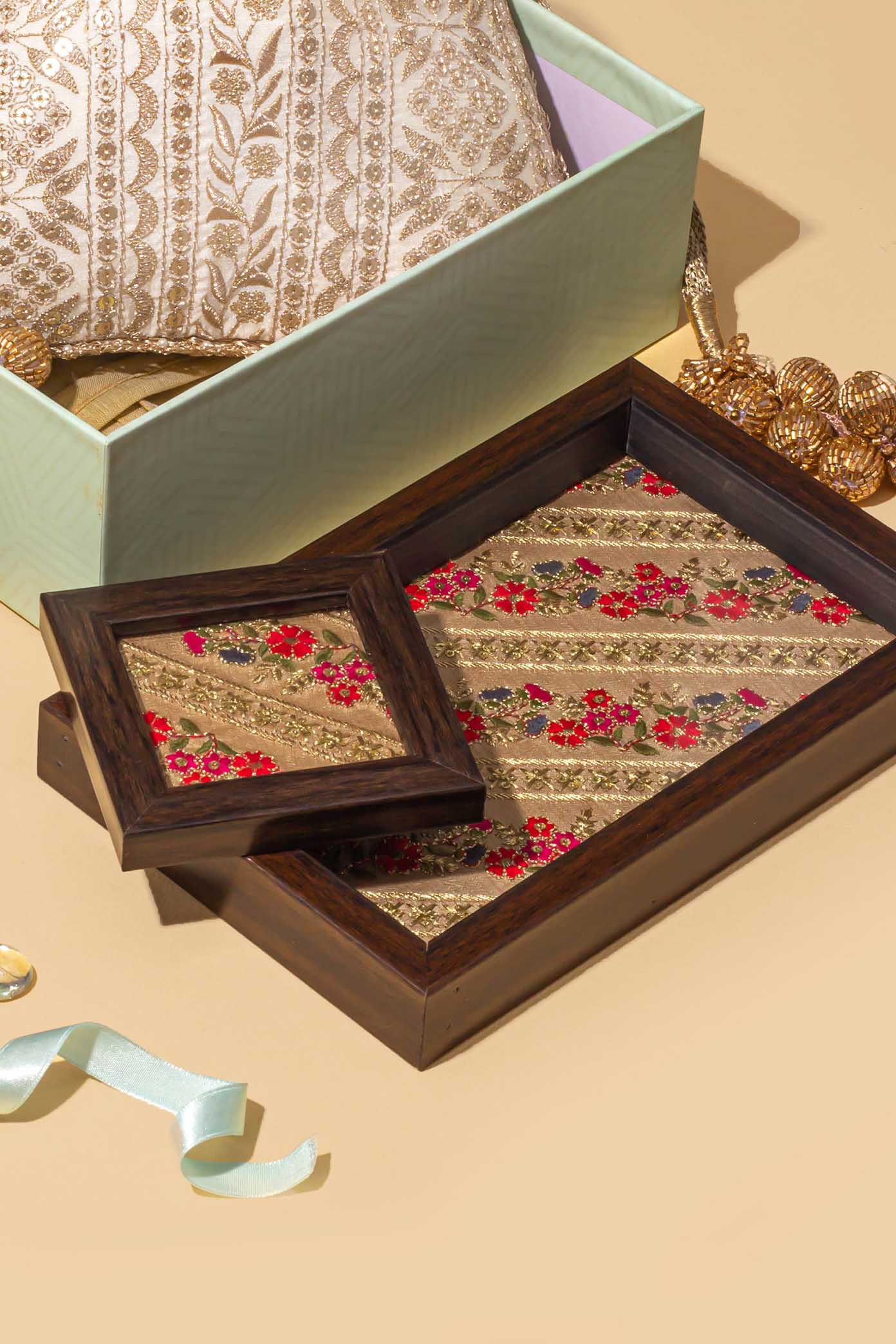 Gift hamper - Mirai cream potli - Home box