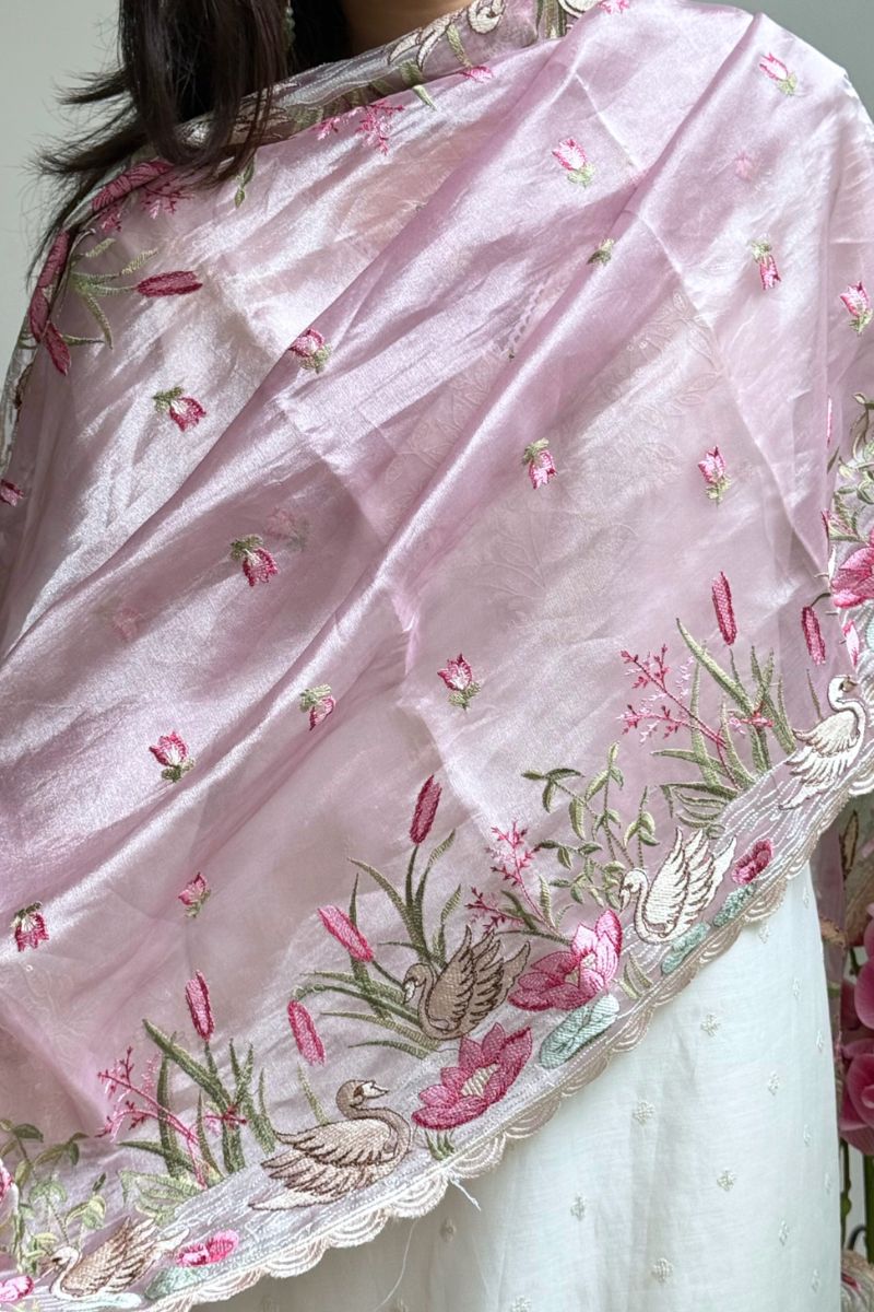 Mirari Thread Embroidered Kora Organza Dupatta - Lilac