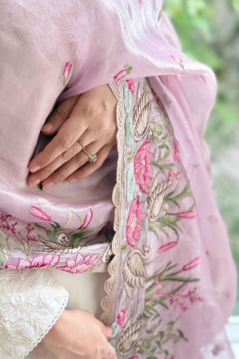 Mirari Thread Embroidered Kora Organza Dupatta - Lilac