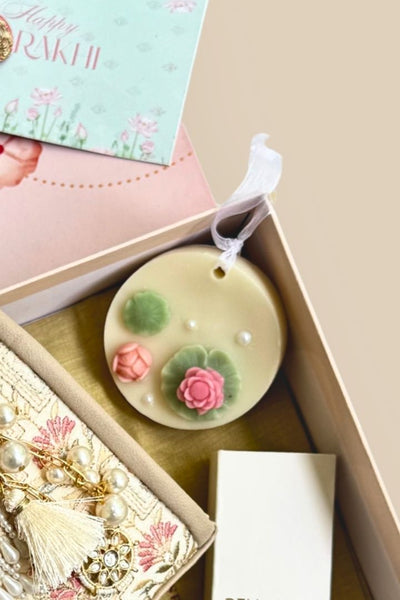 Rakhi Hamper - Mogra Handbag - Off-white -Scented Box