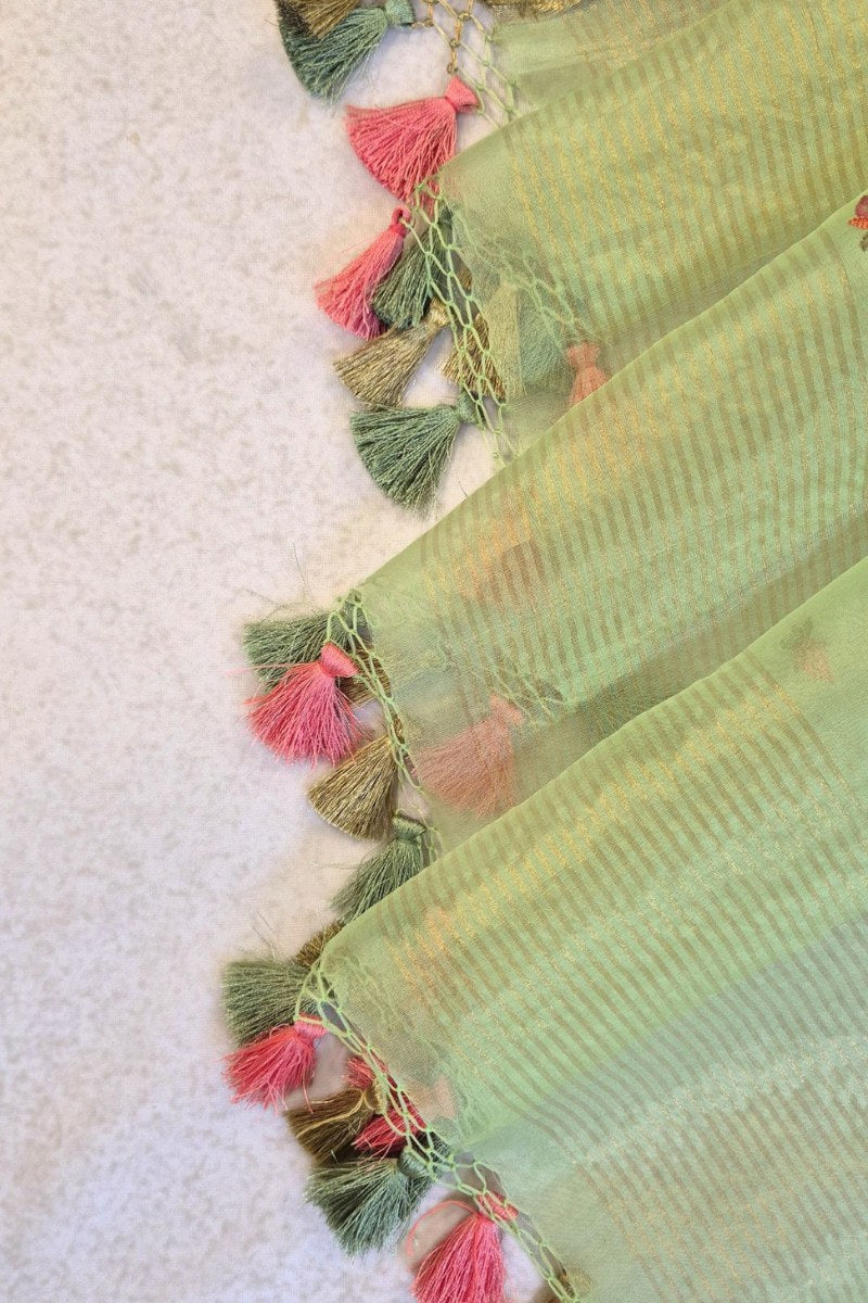 Nurvi Floral Thread Embroidered Organza Dupatta - Green