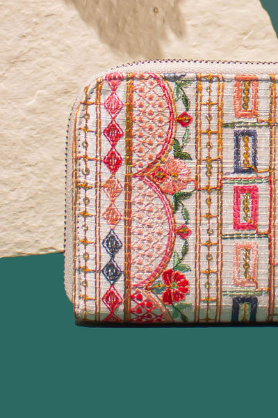 AMYRA Rafia Embroidered Wallet