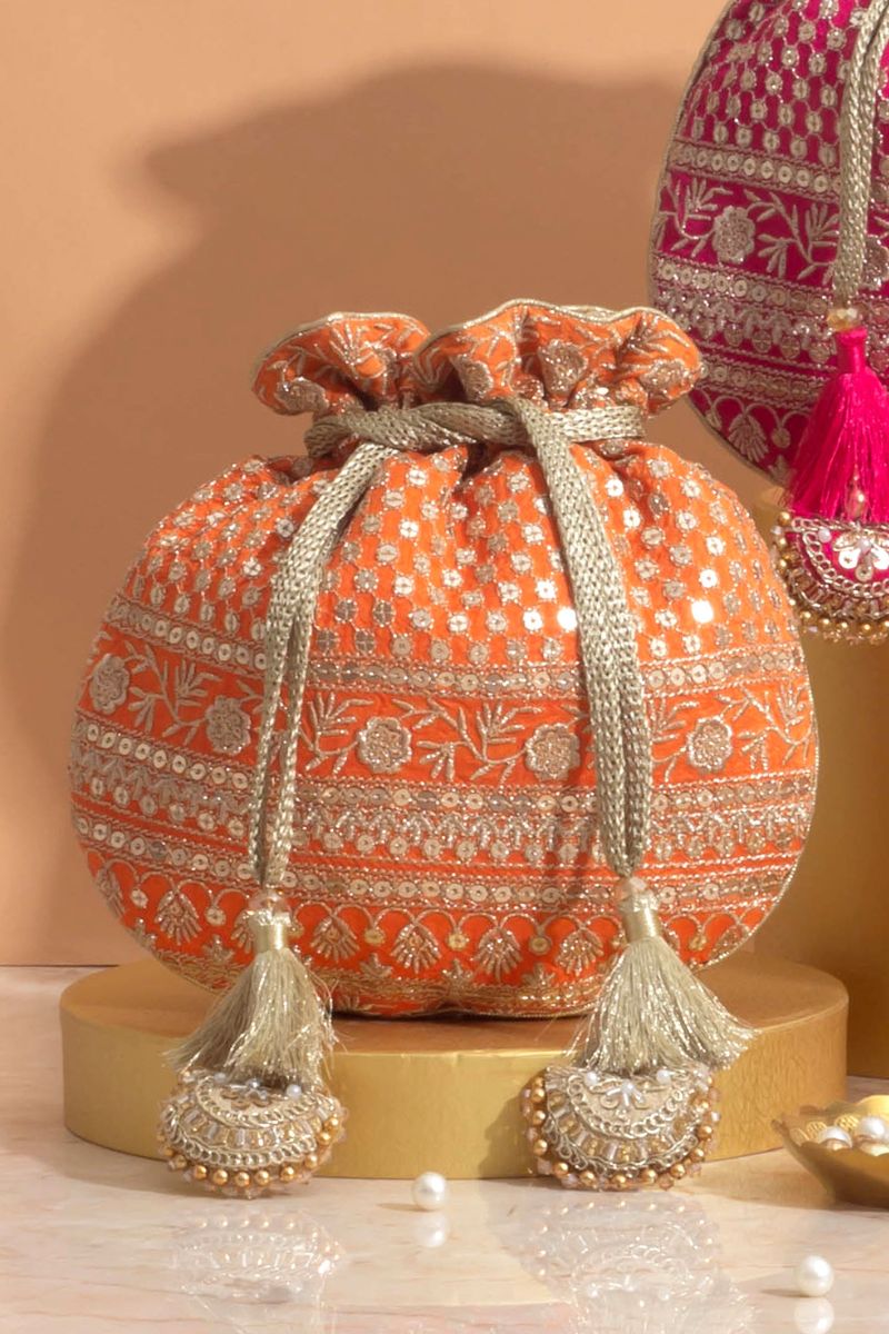 Resham Set of 15 Wedding Favors