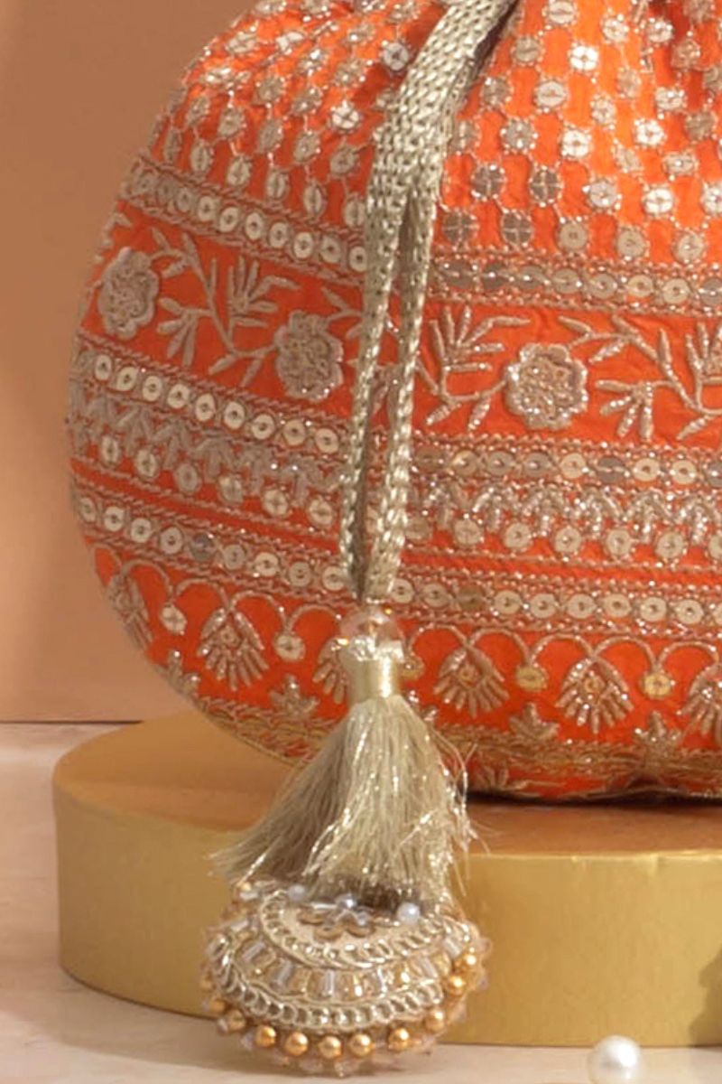 Resham Set of 10 Wedding Favors