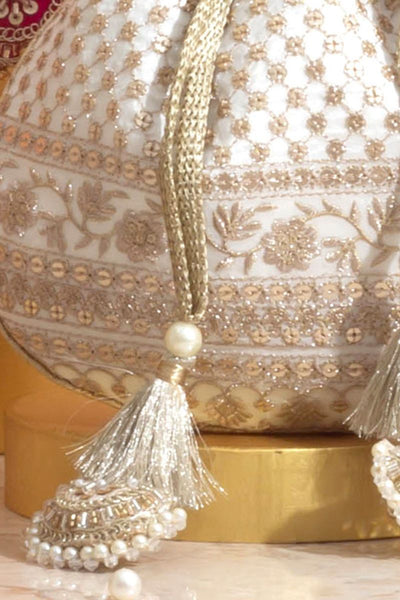 Resham Set of 10 Wedding Favors