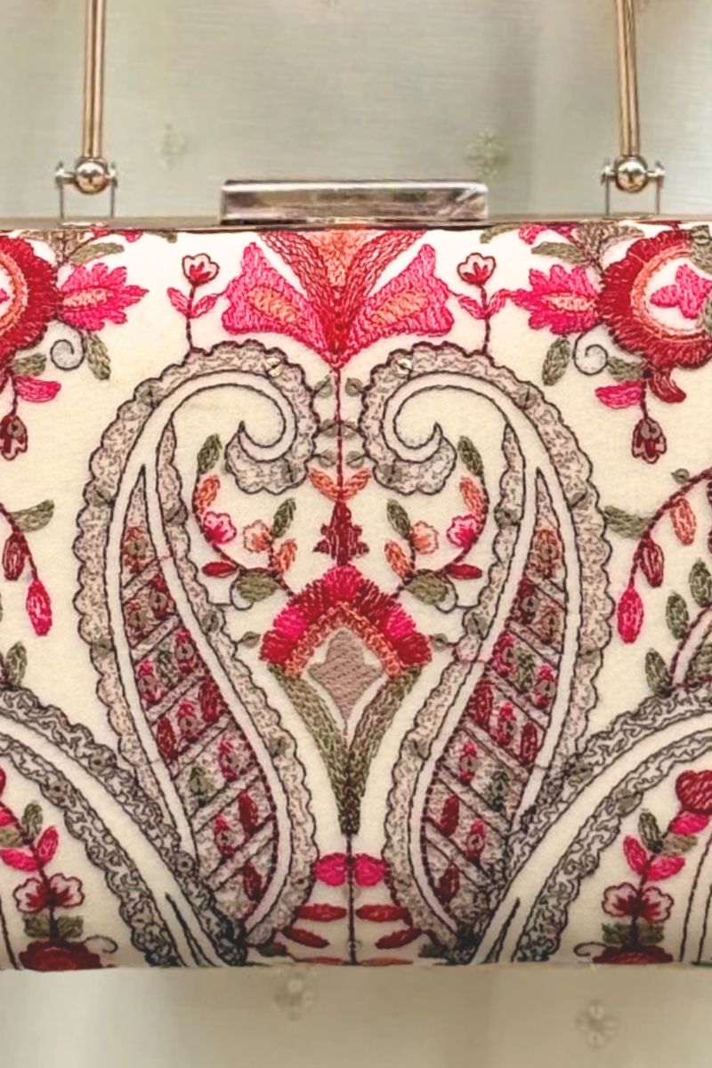 Rumi Embroidered Clutch - Off-white