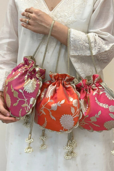 Satrangi Set of 10 Wedding Favors