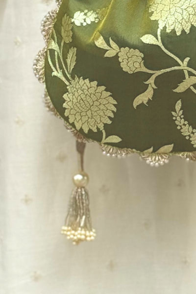 Satrangi Banarasi potli - Green