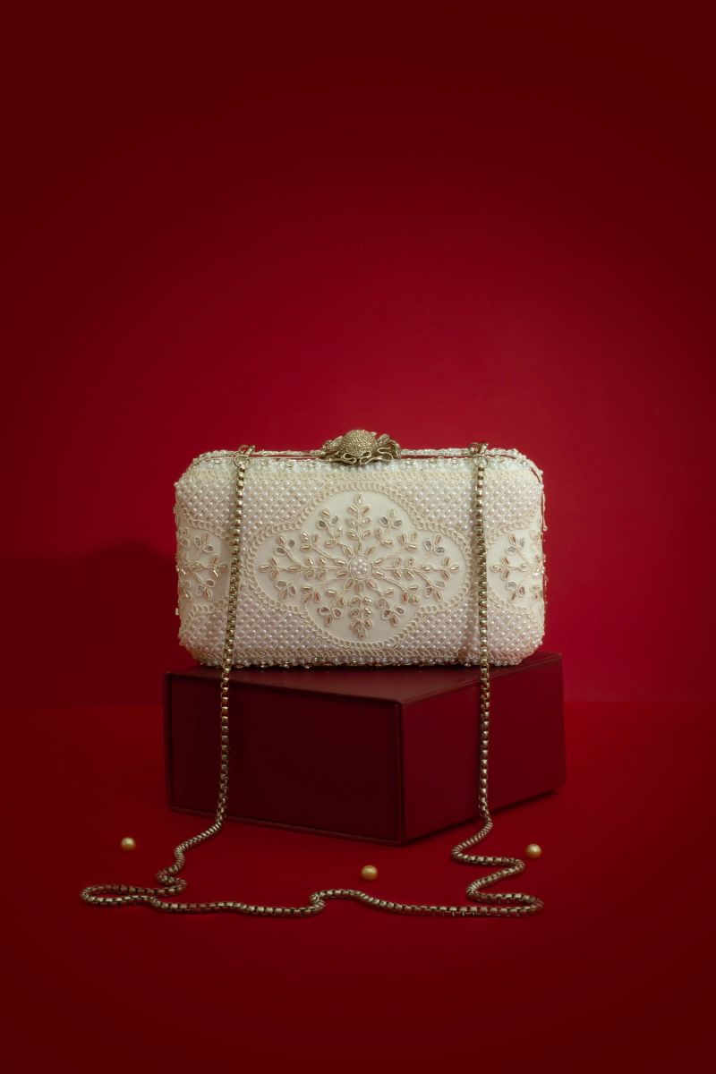 Sehra Pearl Embroidered Clutch - Silver