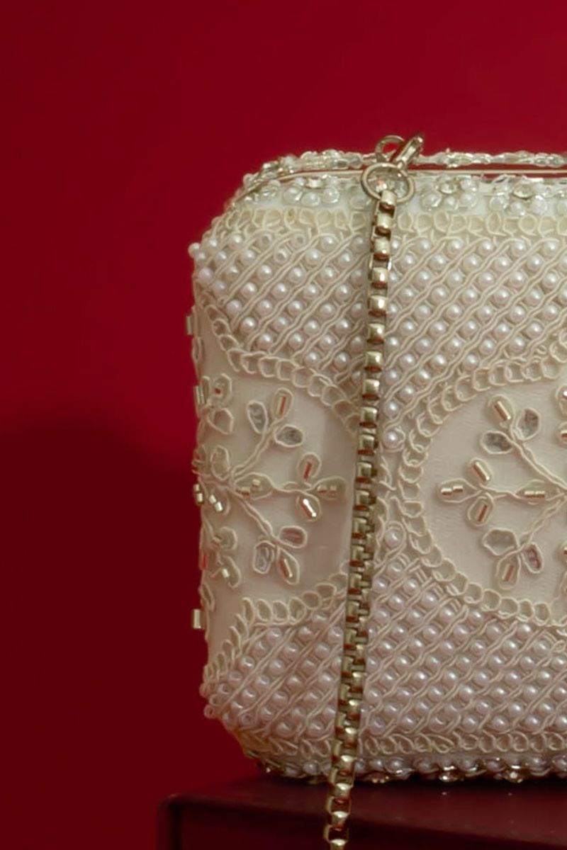 Sehra Pearl Embroidered Clutch - Silver