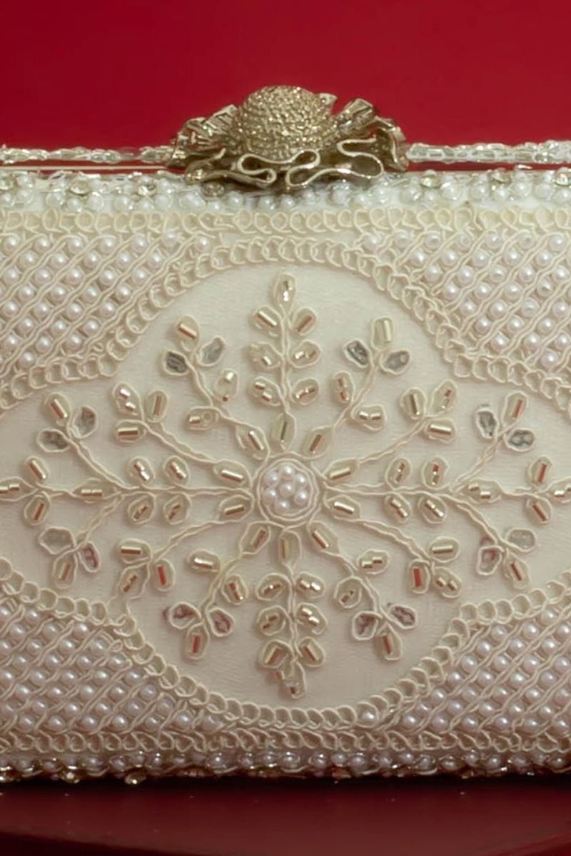 Sehra Pearl Embroidered Clutch - Silver