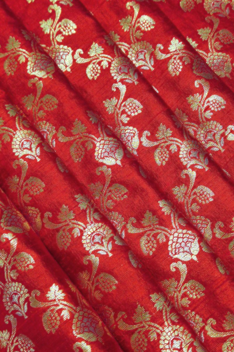Tamra Handwoven Raw Silk Gold Zari Fabric - Red