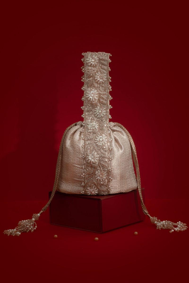 Tej Bucket Bag - Champagne