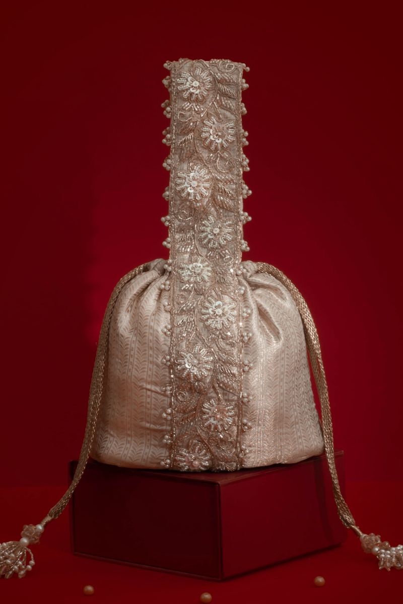 Tej Bucket Bag - Champagne