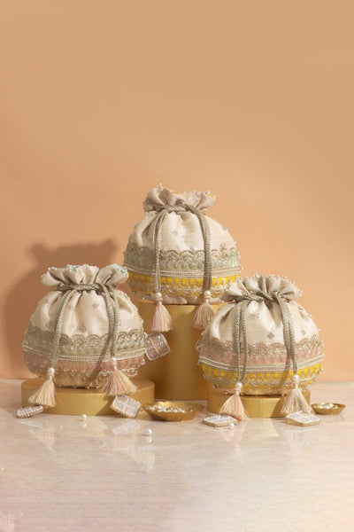 Vibha Set of 10 Wedding Favors