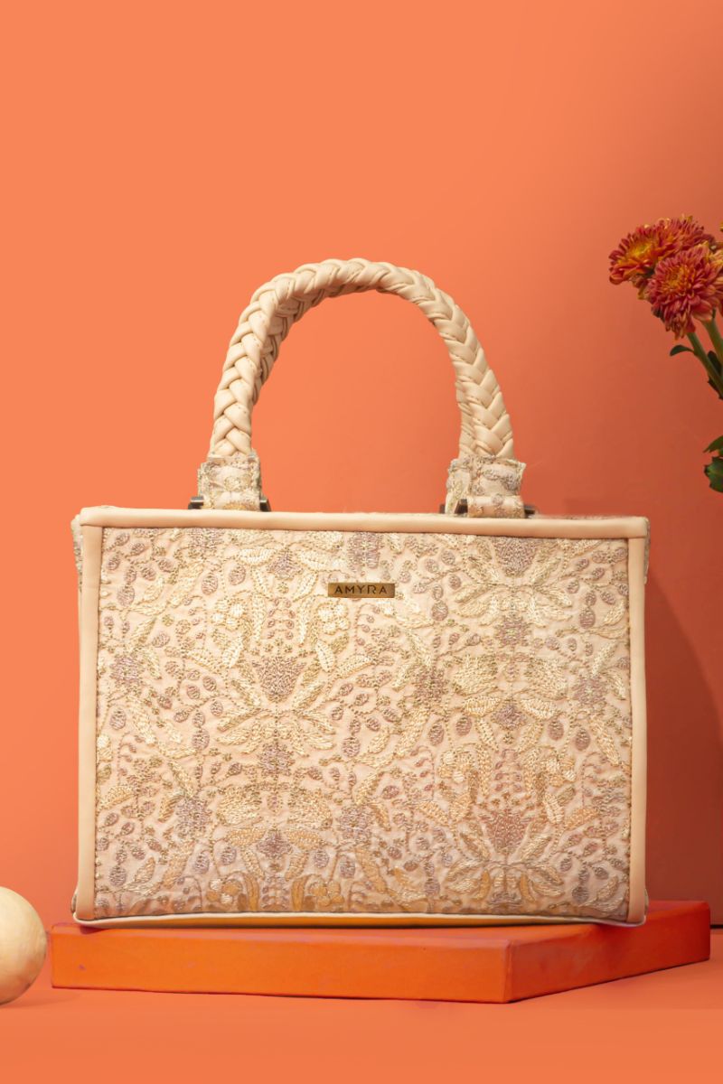 AMYRA - Zen Embroidered Handbag - Beige